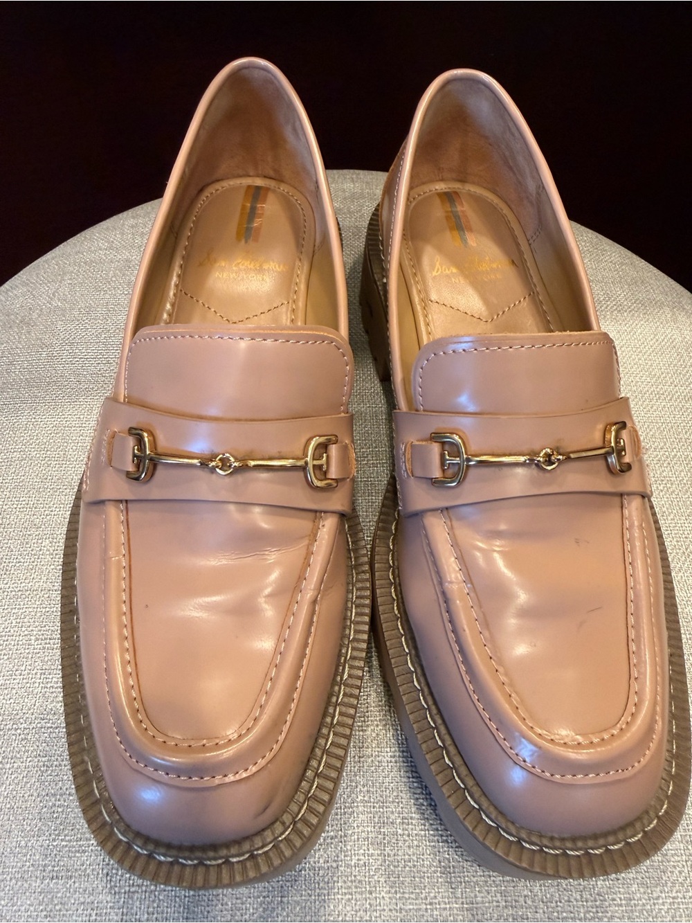 Sam Edelman Nude pink/beige Lug Sole women’s loafers with Gold Bit Detail - Picture 2 of 8